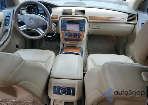 2009 Mercedes-Benz R 350 4Matic z USA, uszkodzony, nr VIN 4JGCB65E89A091441